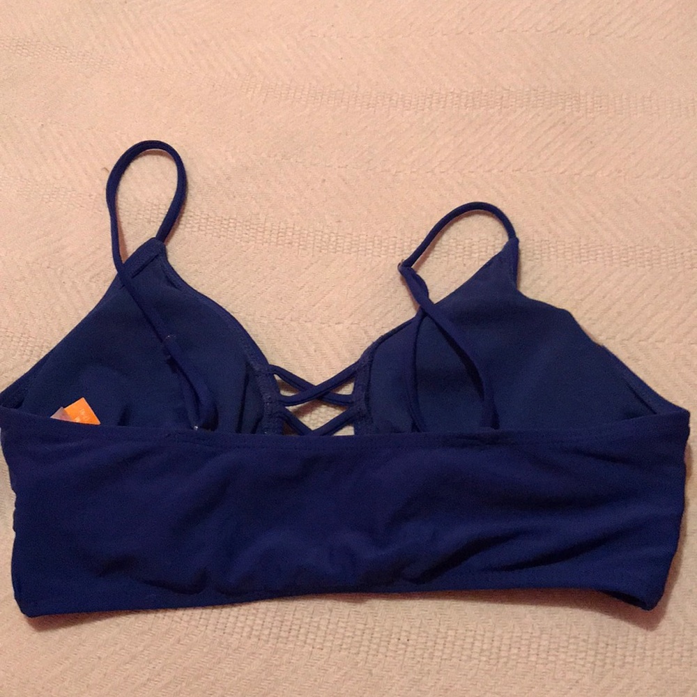 Bathing suit top - Picture 2 of 2